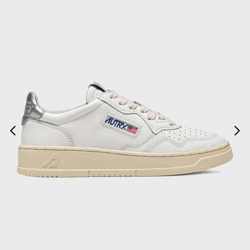 Autry Medallist Sneakers with Silver